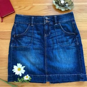 Old Navy Denim Pencil Skirt with pockets